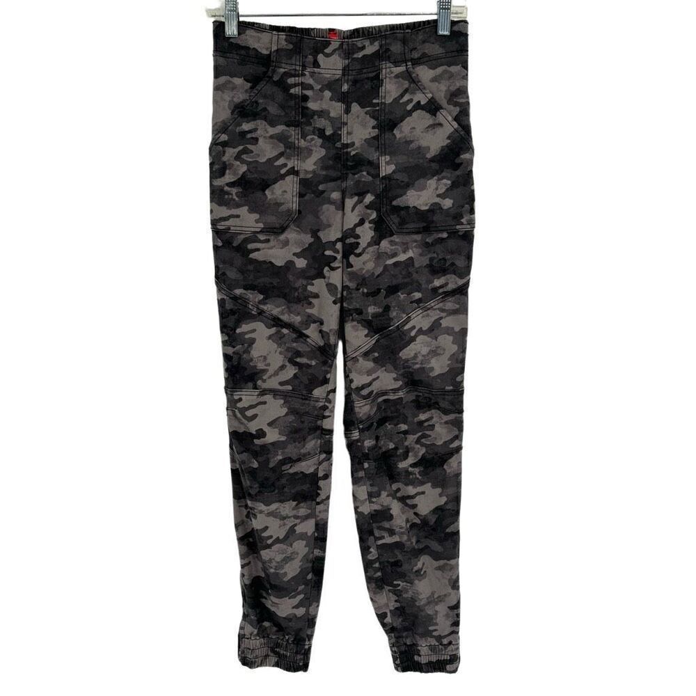 SPANX‎ Stretch Twill Cargo Jogger Pants in Blackwash Camo Medium